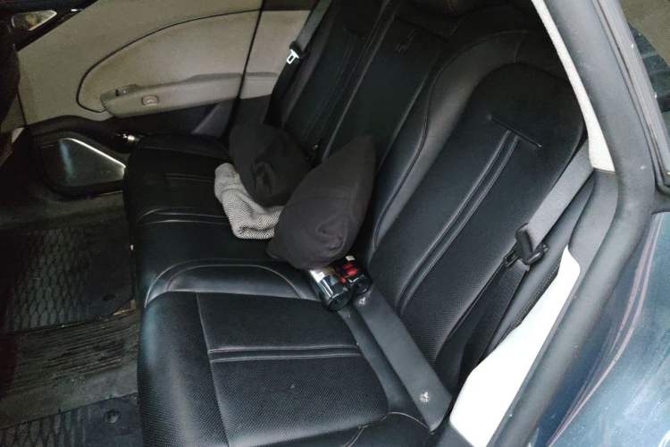 Used Zeekr 007 2024 Rear-Drive Intelligent Driving Version 100 kWh Left Rear Seat