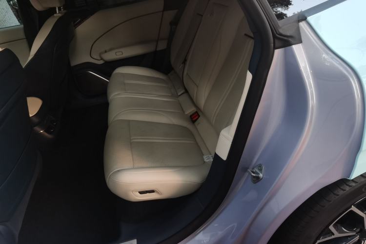 Used Zeekr 007 2024 Rear-Drive Version 100 kWh Left Rear Seat