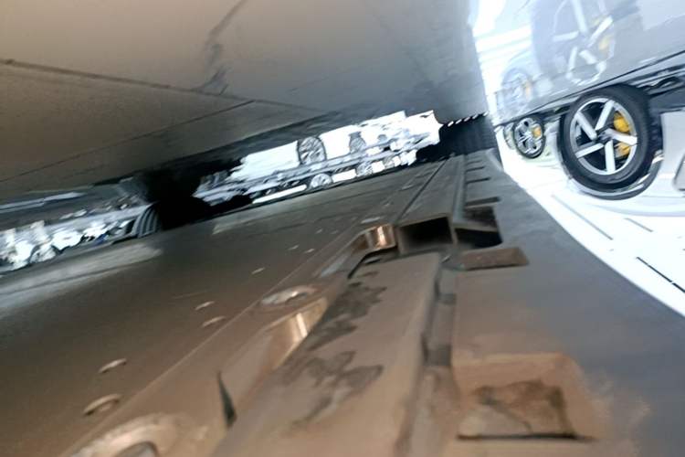 Used Zeekr 007 2024 Rear-Drive Intelligent Driving Version 75 kWh Left Side Sill