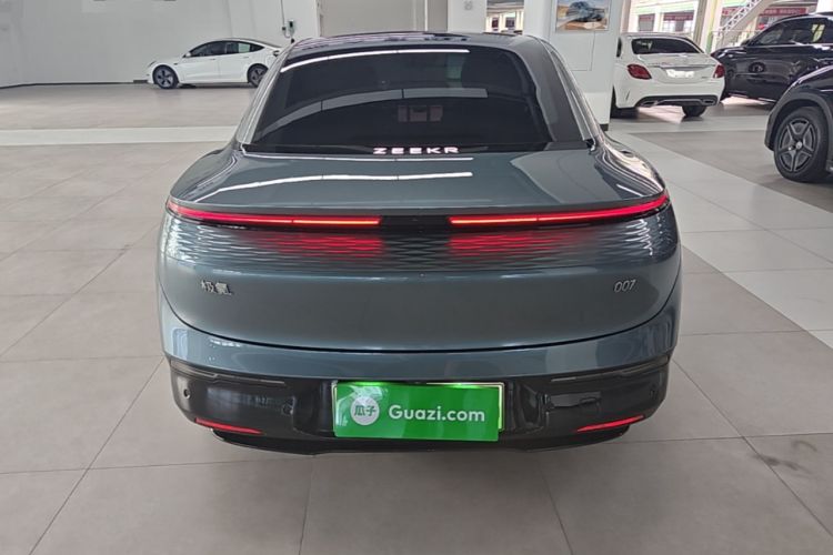 Used Zeekr 007 2024 Rear-Drive Enhanced Version 75 kWh Rear