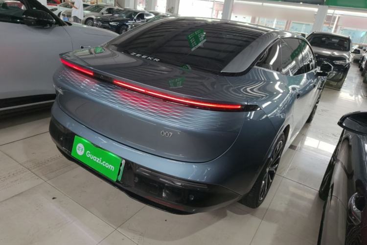 Used Zeekr 007 2024 Rear-Drive Version 100 kWh Rear Right 45 Deg