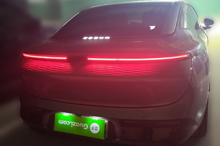 Used Zeekr 007 2024 Rear-Drive Enhanced Version 75 kWh Rear