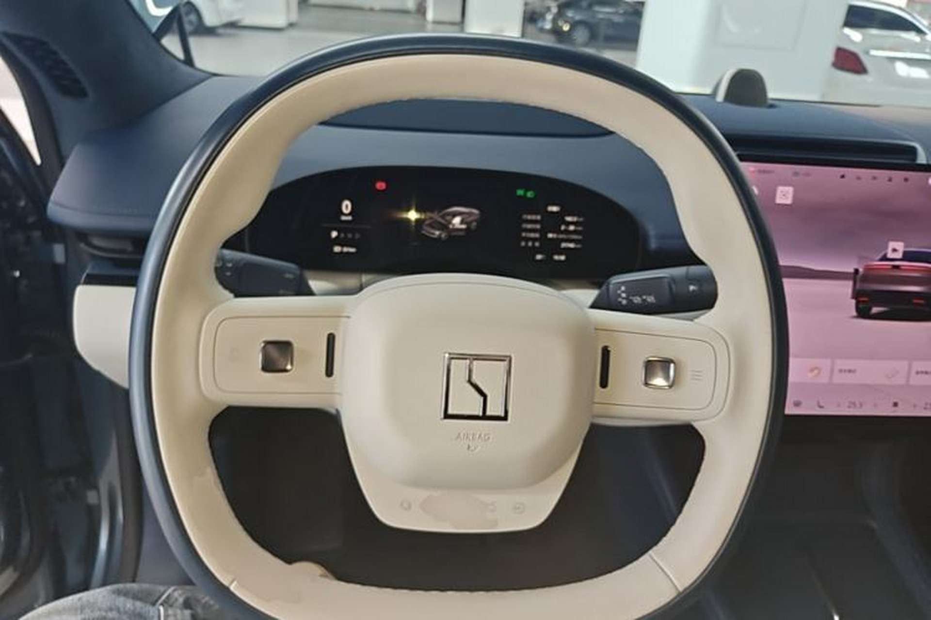 Used Zeekr 007 2024 Rear-Drive Enhanced Version 75 kWh Steering Wheel