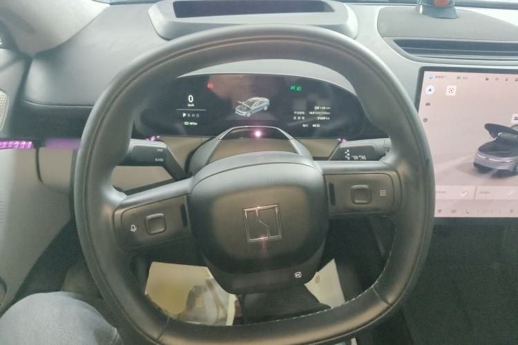 Used Zeekr 007 2024 Rear-Drive Intelligent Driving Version 100 kWh Steering Wheel