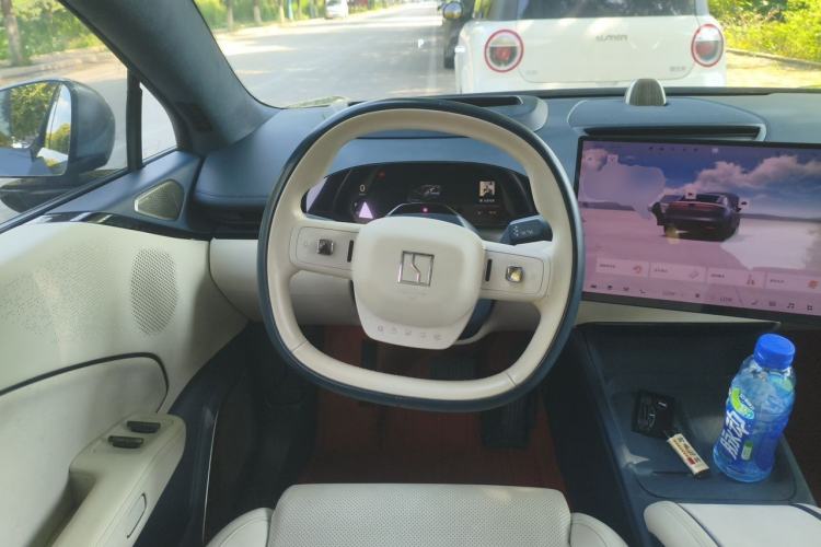 Used Zeekr 007 2024 Rear-Drive Intelligent Driving Version 75 kWh Steering Wheel
