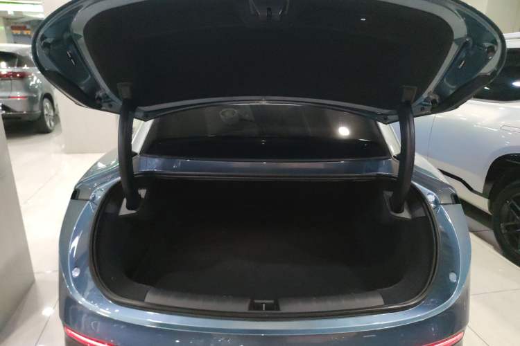 Used Zeekr 007 2024 Rear-Drive Intelligent Driving Version 75 kWh Trunk