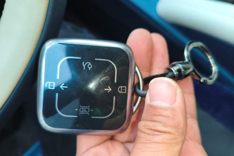 Used Zeekr 007 2024 Four-Wheel Drive Intelligent Driving Version 100 kWh Vehicle Key