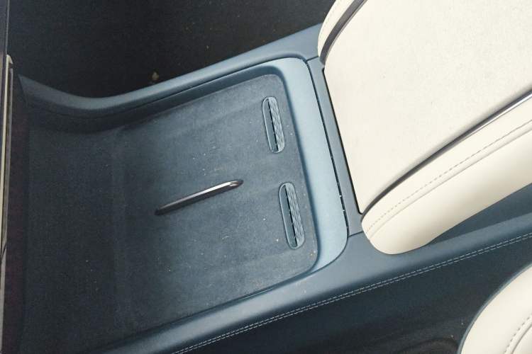 Used Zeekr 007 2024 Rear-Drive Enhanced Version 75 kWh Vehicle Key