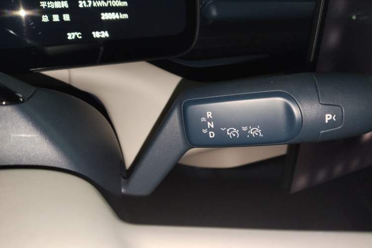 Used Zeekr 007 2024 Four-Wheel Drive Intelligent Driving Version 100 kWh Gear Lever