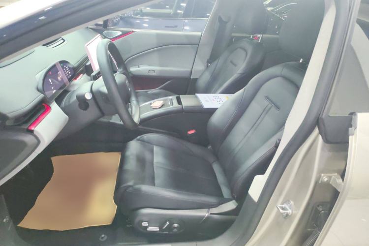 Used Zeekr 007 2024 Rear-Drive Enhanced Version 100 kWh Left Front Seat