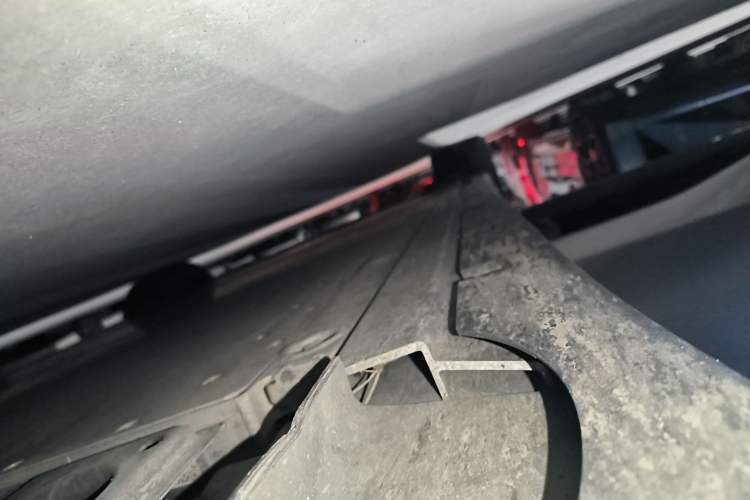 Used Zeekr 007 2024 Rear-Drive Enhanced Version 75 kWh Right Side Sill