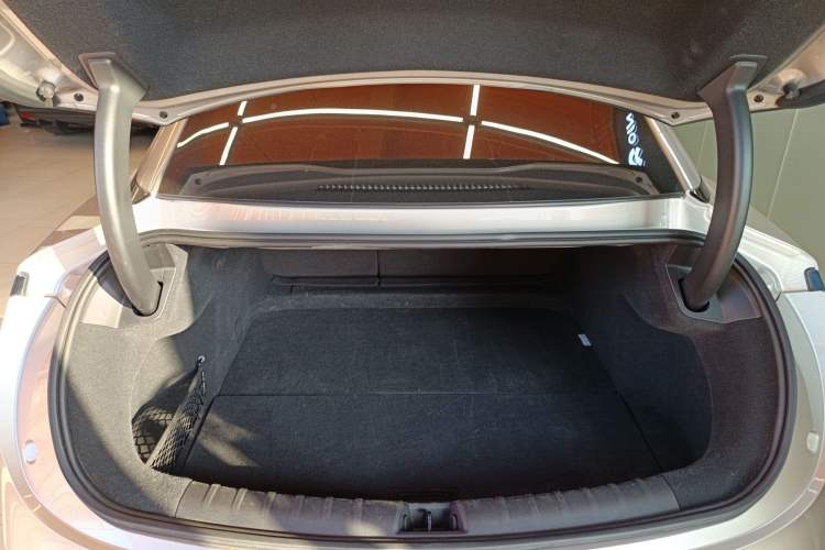 Used Zeekr 007 2024 Rear-Drive Enhanced Version 75 kWh Trunk