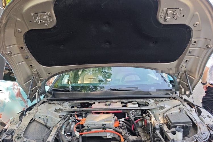 Used Zeekr 007 2024 Four-Wheel Drive Version 75 kWh Engine Bay