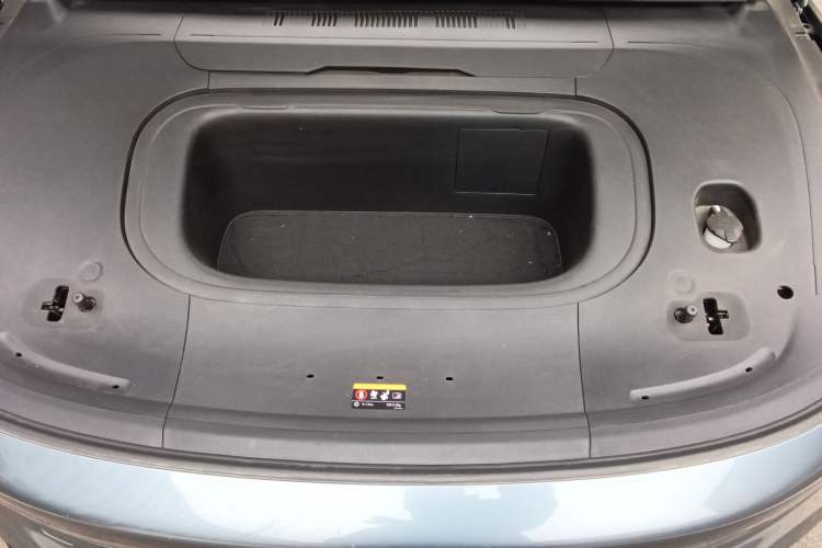 Used Zeekr 007 2024 Rear-Drive Intelligent Driving Version 100 kWh Engine Bay