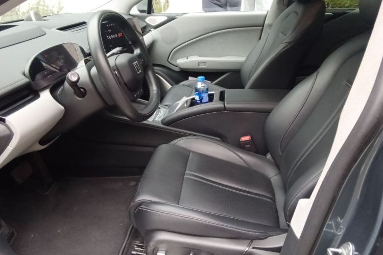 Used Zeekr 007 2024 Rear-Drive Intelligent Driving Version 100 kWh Left Front Seat
