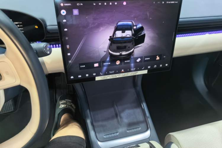 Used Zeekr 007 2024 Rear-Drive Intelligent Driving Version 100 kWh Audio And AC Panel