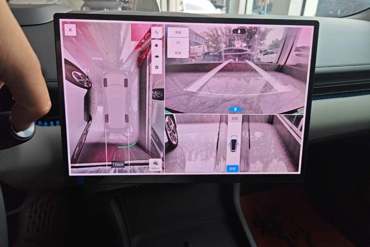 Used Zeekr 007 2024 Rear-Drive Enhanced Version 75 kWh Audio And AC Panel