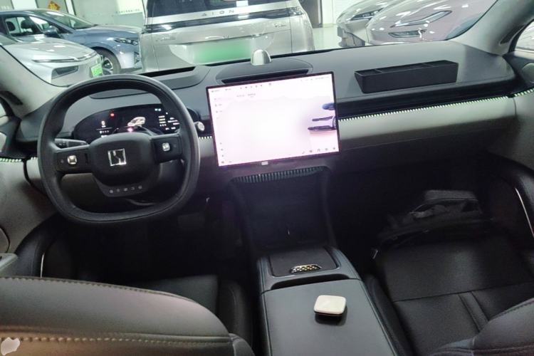Used Zeekr 007 2024 Rear-Drive Intelligent Driving Version 75 kWh Center Console