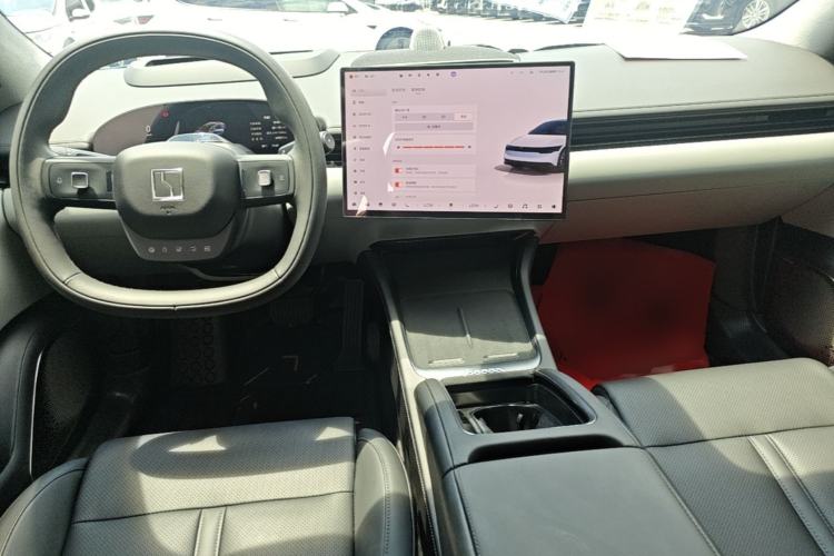 Used Zeekr 007 2024 Rear-Drive Intelligent Driving Version 75 kWh Center Console