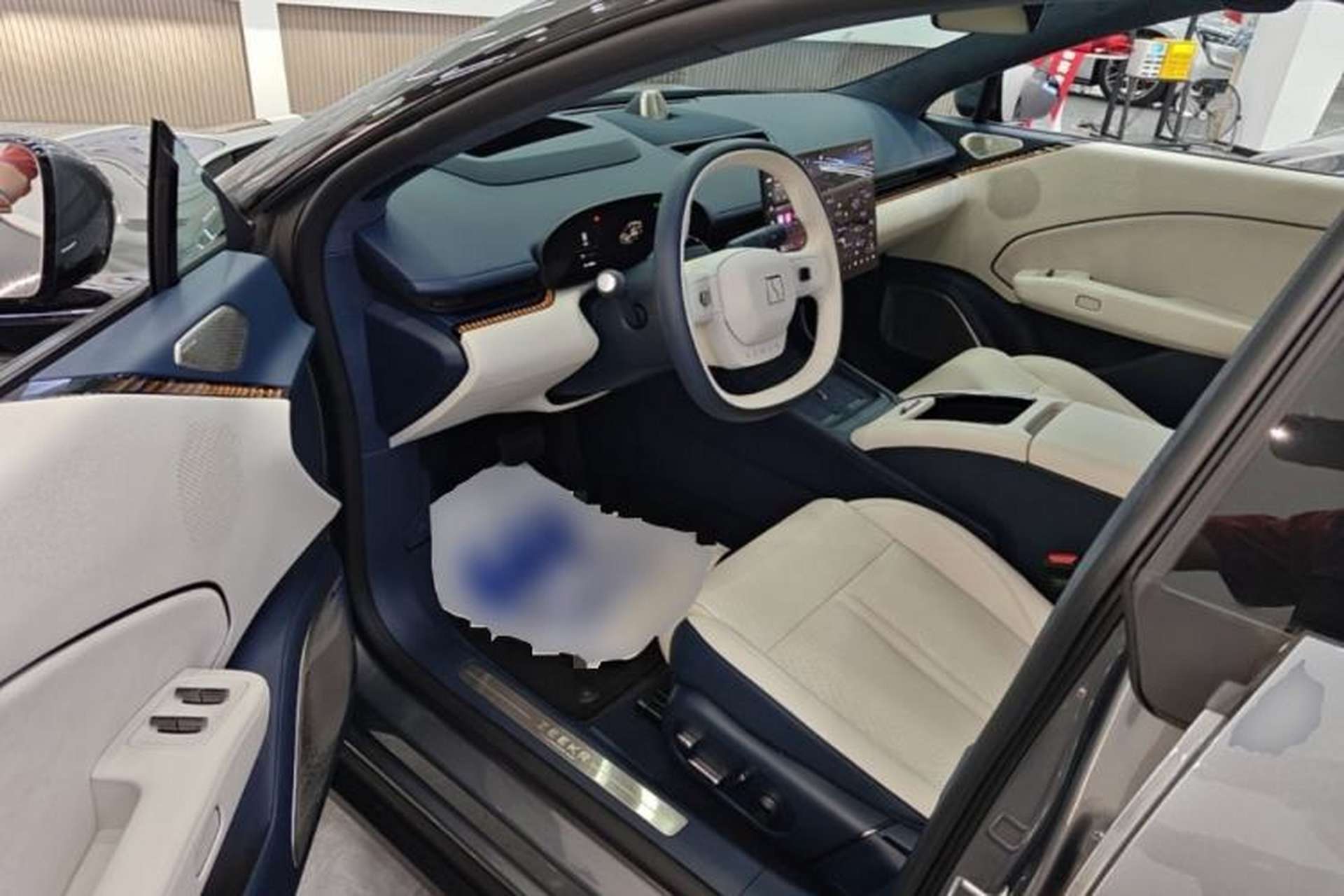 Used Zeekr 007 2024 Rear-Drive Intelligent Driving Version 75 kWh Driver Seat