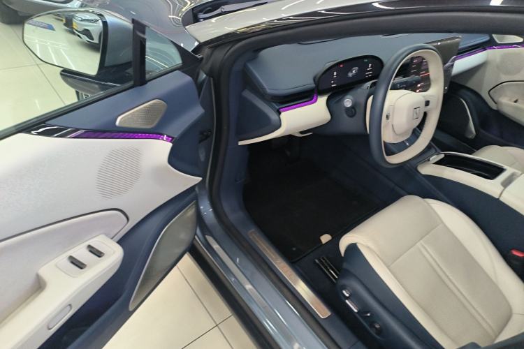 Used Zeekr 007 2024 Rear-Drive Intelligent Driving Version 100 kWh Driver Seat