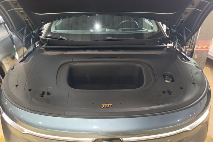 Used Zeekr 007 2024 Rear-Drive Enhanced Version 100 kWh Engine Bay