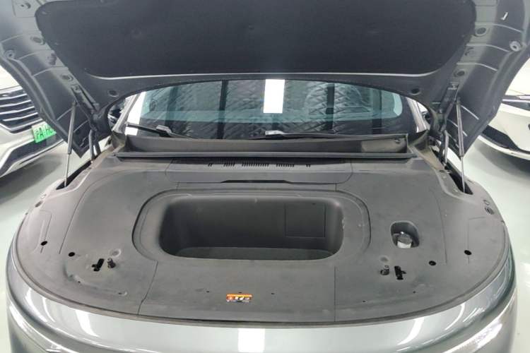 Used Zeekr 007 2024 Rear-Drive Intelligent Driving Version 75 kWh Engine Bay