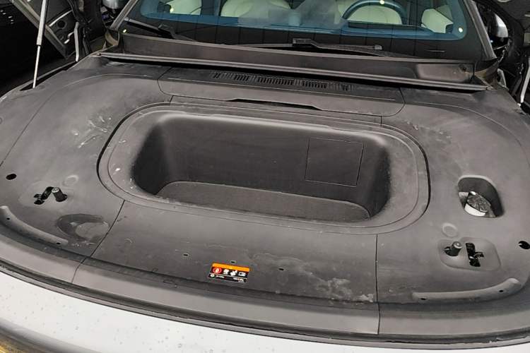 Used Zeekr 007 2024 Rear-Drive Intelligent Driving Version 75 kWh Engine Bay