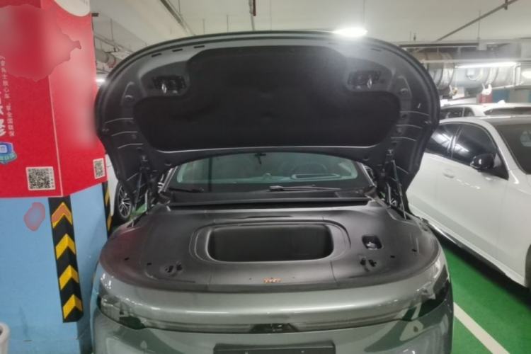 Used Zeekr 007 2024 Rear-Drive Version 75 kWh Engine Bay