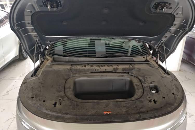 Used Zeekr 007 2024 Rear-Drive Enhanced Version 75 kWh Engine Bay