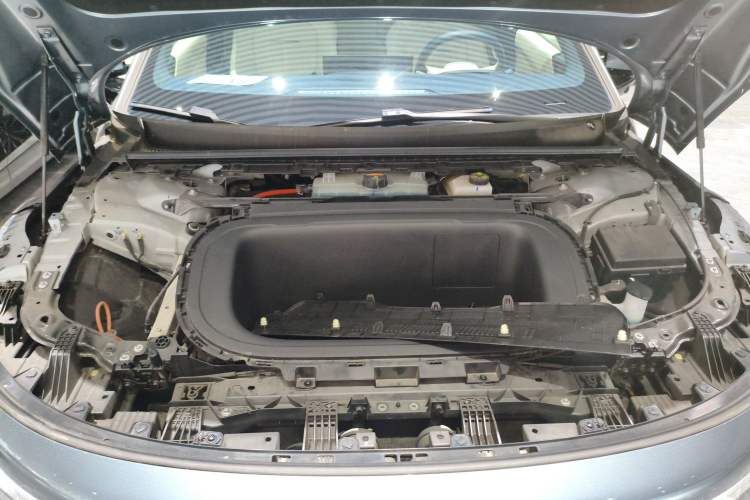 Used Zeekr 007 2024 Rear-Drive Version 100 kWh Engine Bay