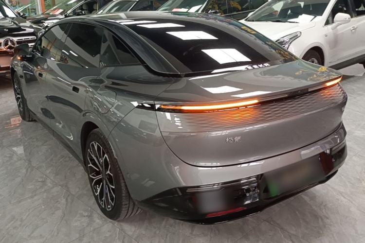 Used Zeekr 007 2024 Rear-Drive Enhanced Version 75 kWh Exterior 2