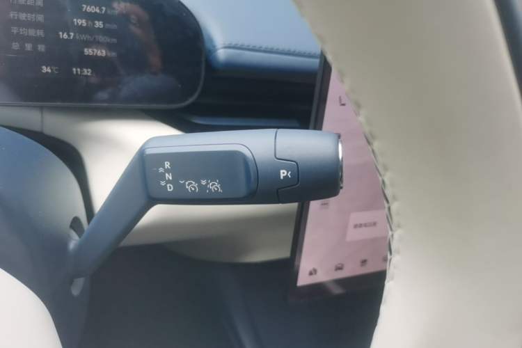 Used Zeekr 007 2024 Rear-Drive Intelligent Driving Version 75 kWh Gear Lever
