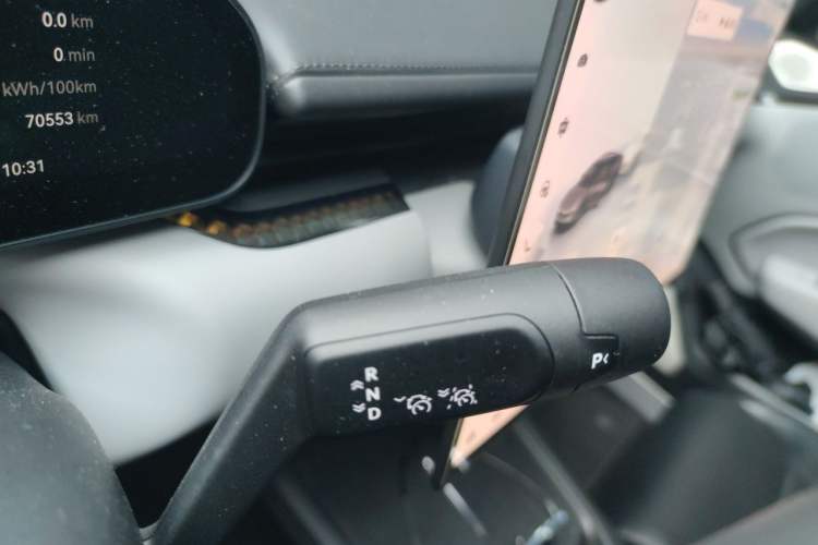 Used Zeekr 007 2024 Rear-Drive Enhanced Version 75 kWh Gear Lever