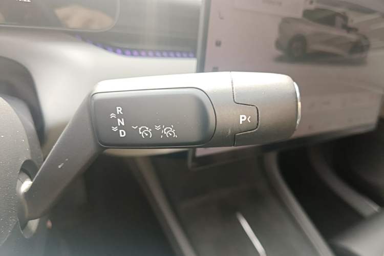 Used Zeekr 007 2024 Rear-Drive Intelligent Driving Version 100 kWh Gear Lever