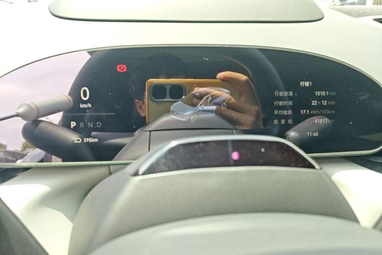 Used Zeekr 007 2024 Rear-Drive Intelligent Driving Version 75 kWh Instrument Cluster