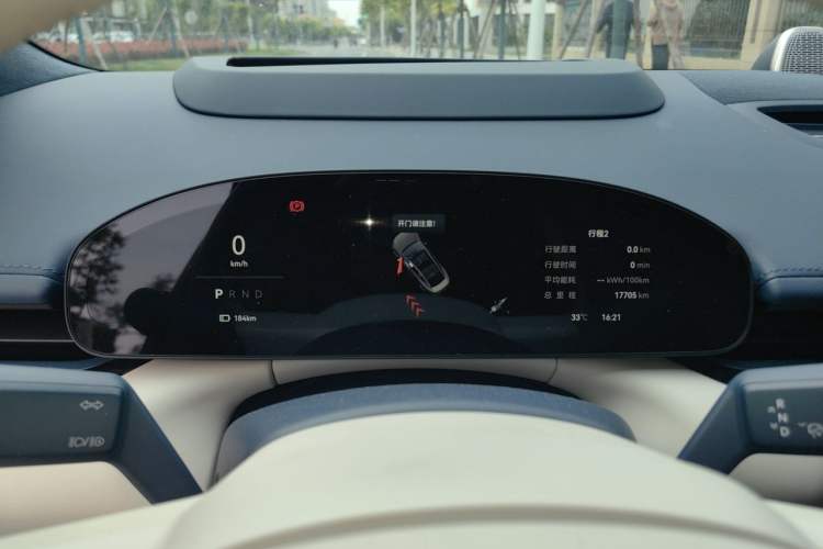 Used Zeekr 007 2024 Rear-Drive Enhanced Version 75 kWh Instrument Cluster