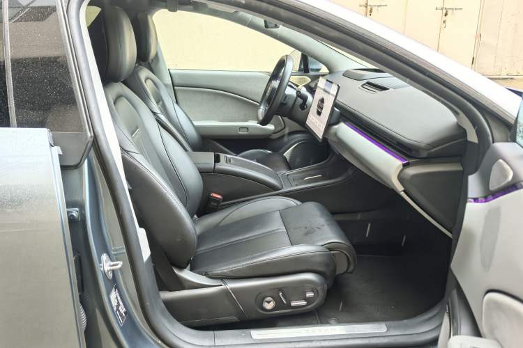 Used Zeekr 007 2024 Rear-Drive Intelligent Driving Version 75 kWh Interior 9