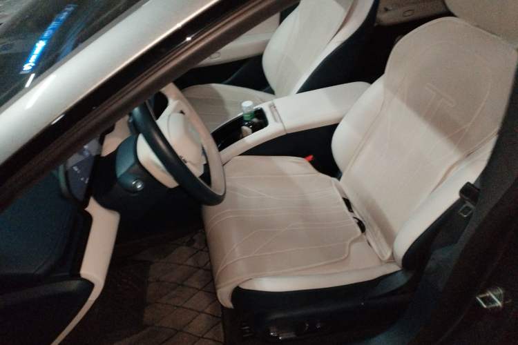 Used Zeekr 007 2024 Rear-Drive Intelligent Driving Version 75 kWh Left Front Seat