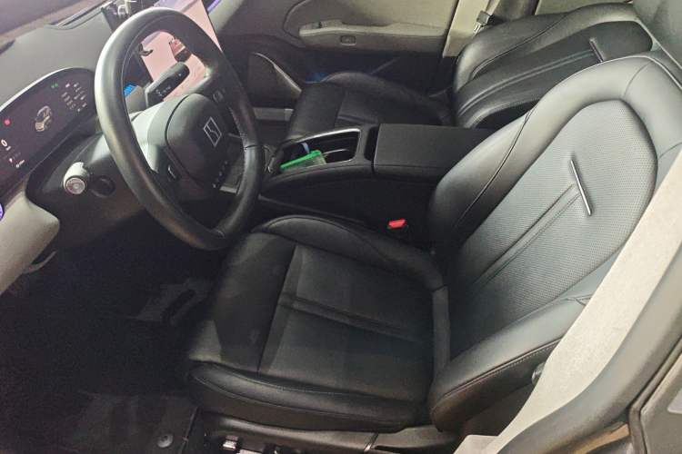 Used Zeekr 007 2024 Rear-Drive Enhanced Version 75 kWh Left Front Seat