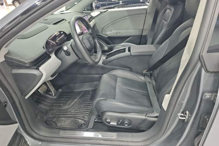 Used Zeekr 007 2024 Four-Wheel Drive Version 75 kWh Left Front Seat
