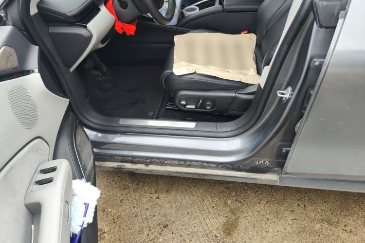 Used Zeekr 007 2024 Rear-Drive Enhanced Version 75 kWh Left Front Seat