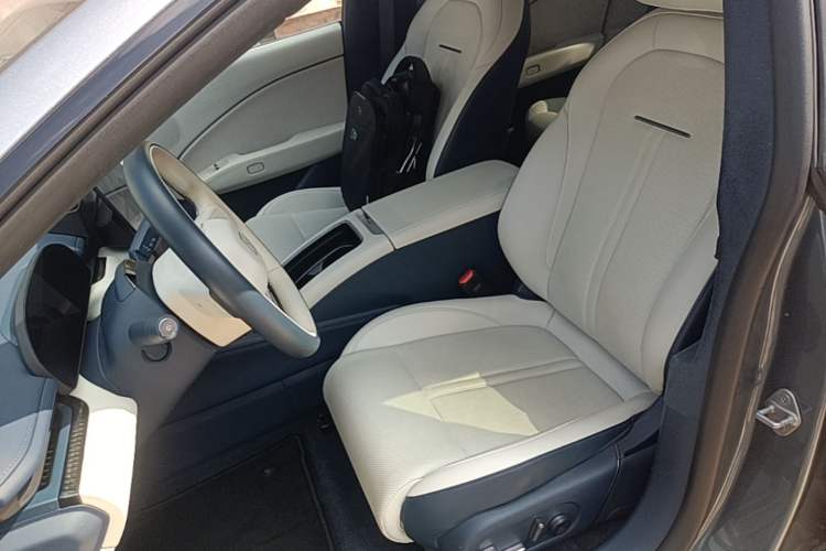 Used Zeekr 007 2024 Rear-Drive Intelligent Driving Version 100 kWh Left Front Seat