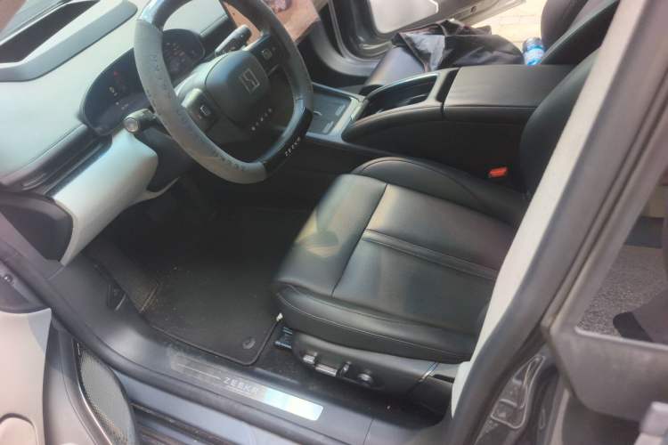 Used Zeekr 007 2024 Rear-Drive Enhanced Version 75 kWh Left Front Seat