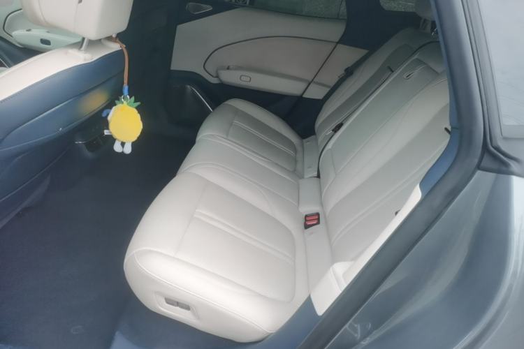 Used Zeekr 007 2024 Rear-Drive Intelligent Driving Version 75 kWh Left Rear Seat