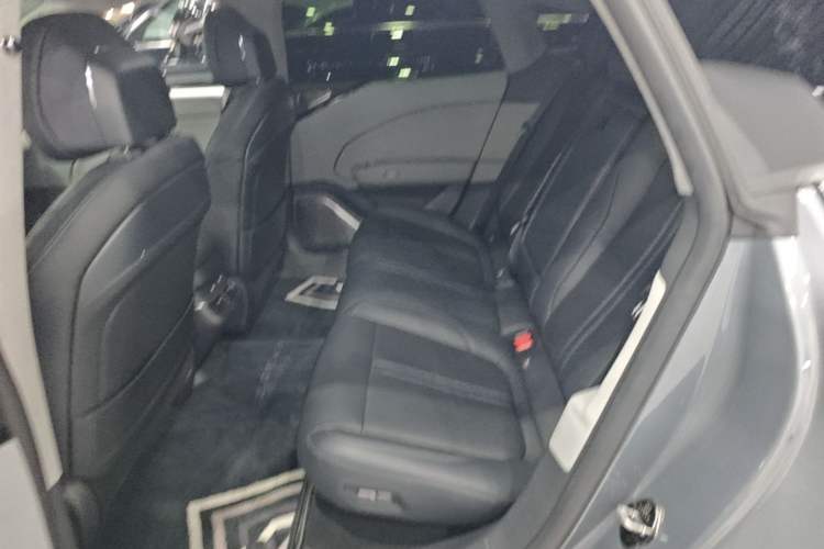 Used Zeekr 007 2024 Four-Wheel Drive Version 75 kWh Left Rear Seat