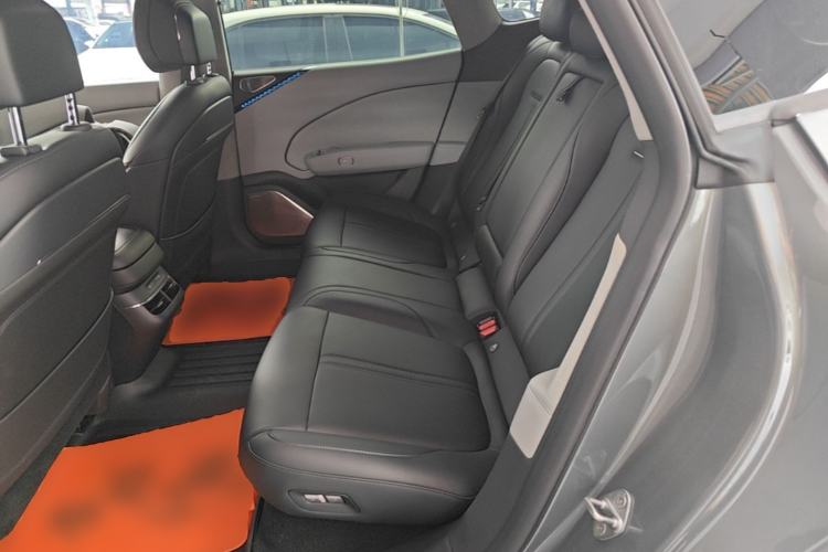 Used Zeekr 007 2024 Rear-Drive Enhanced Version 75 kWh Left Rear Seat