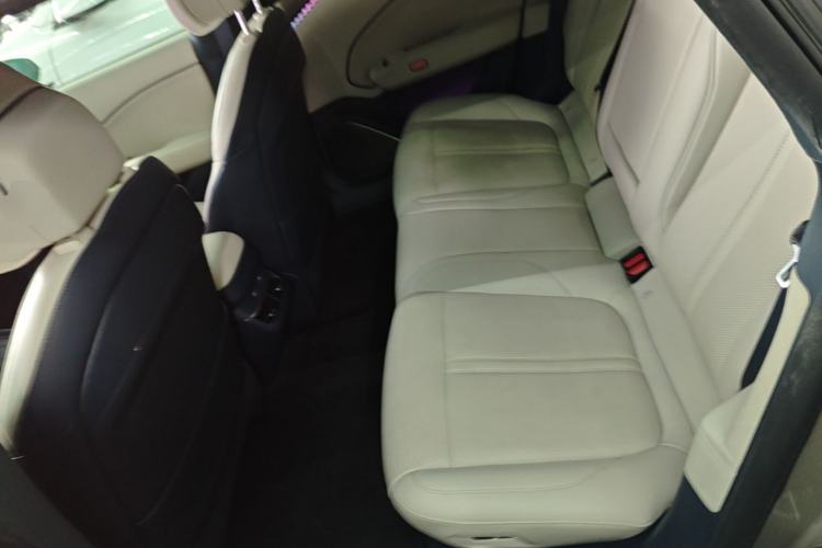 Used Zeekr 007 2024 Rear-Drive Intelligent Driving Version 75 kWh Left Rear Seat