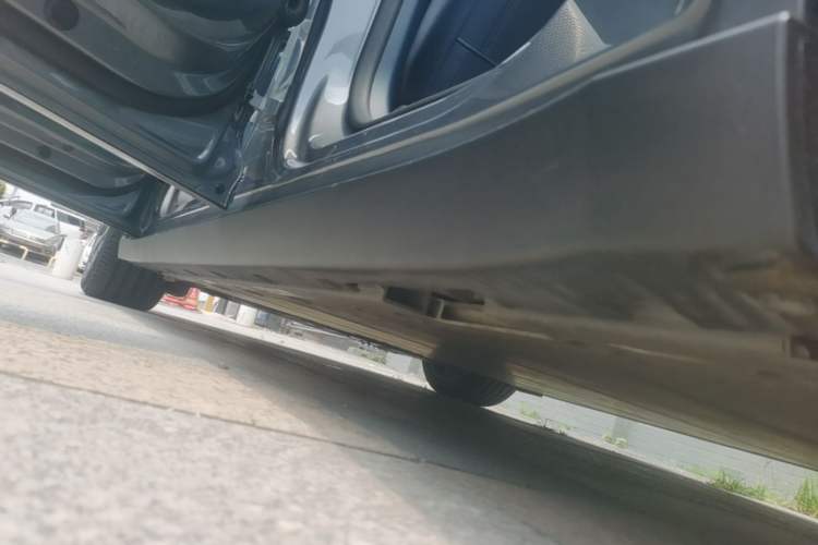 Used Zeekr 007 2024 Rear-Drive Intelligent Driving Version 75 kWh Left Side Sill