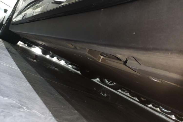 Used Zeekr 007 2024 Four-Wheel Drive Intelligent Driving Version 100 kWh Left Side Sill